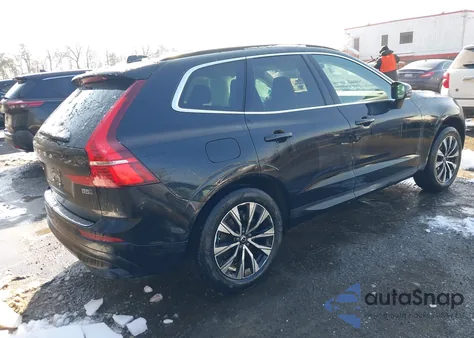 2023 Volvo Xc60 B5 Core z USA, uszkodzony, nr VIN YV4L12RV6P1238506